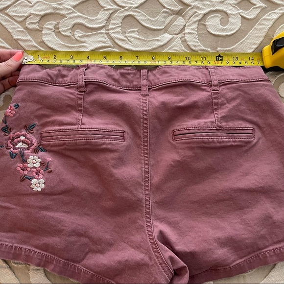 Express Midrise Pink Shorts - Picture 7 of 9